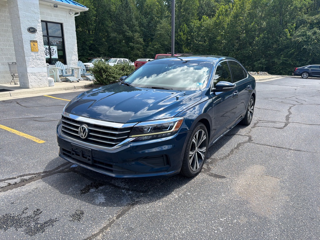2021 VOLKSWAGEN PASSAT