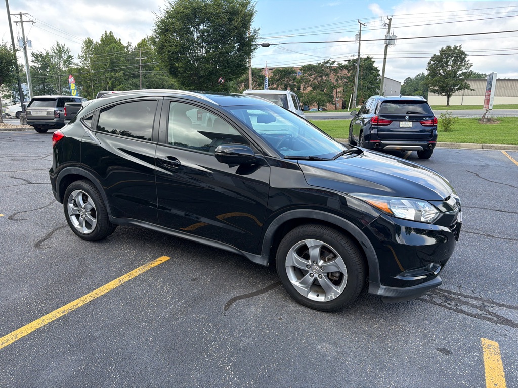 Photo 4 of this HONDA HR-V