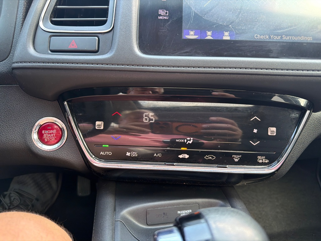 Photo 12 of this HONDA HR-V