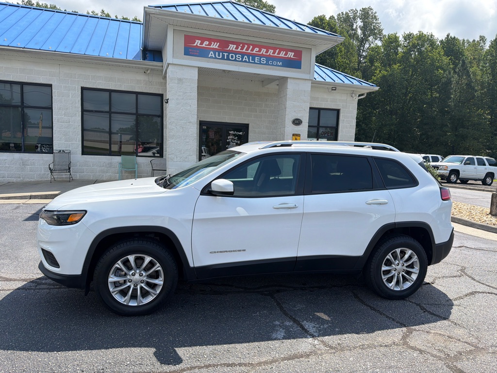 Photo 2 of this JEEP CHEROKEE