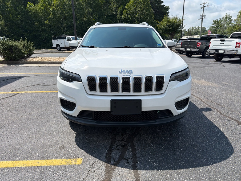 Photo 3 of this JEEP CHEROKEE
