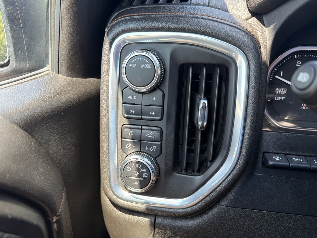 Photo 17 of this GMC SIERRA