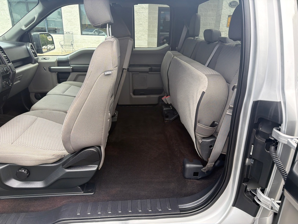 Photo 8 of this FORD F150