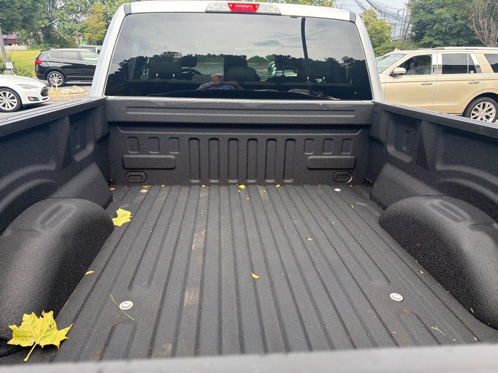 Photo 6 of this FORD F150