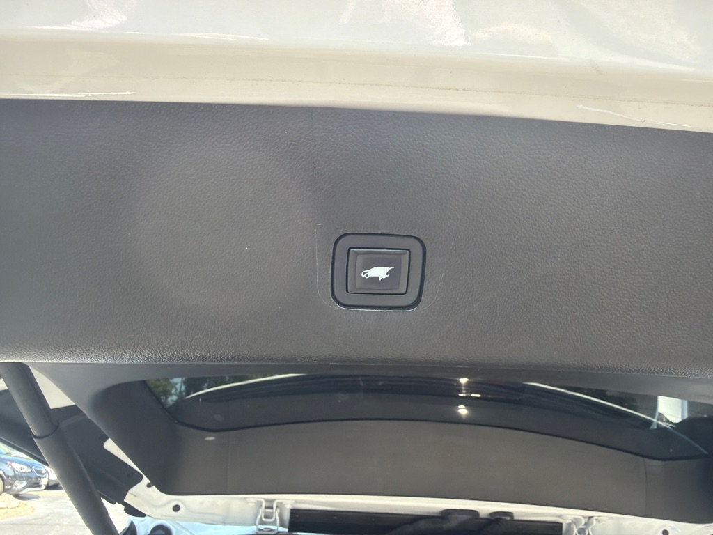 Photo 16 of this CHEVROLET TRAVERSE
