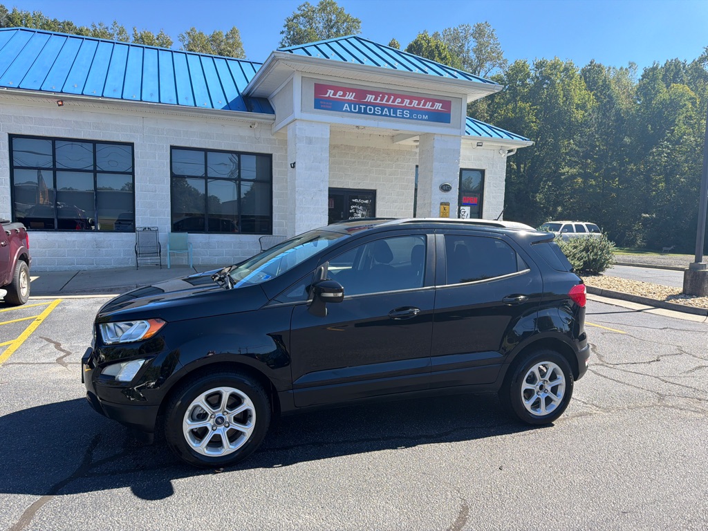 Photo 2 of this FORD ECOSPORT