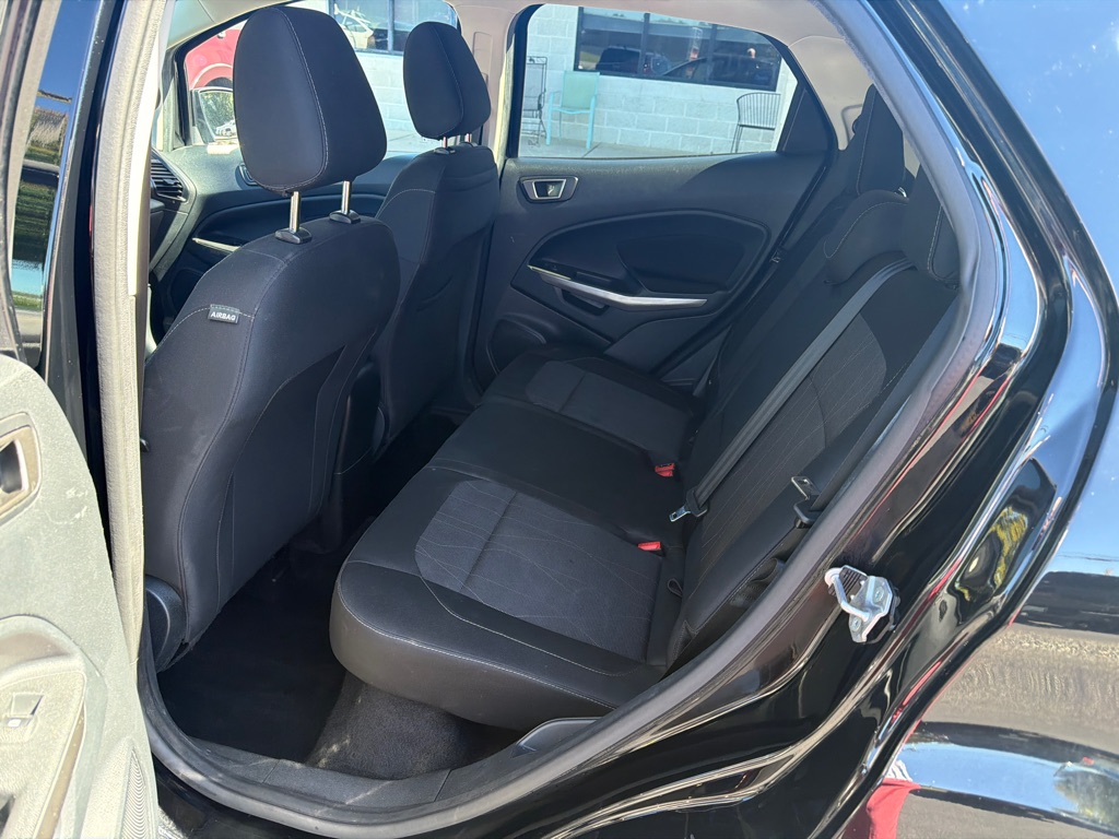 Photo 7 of this FORD ECOSPORT