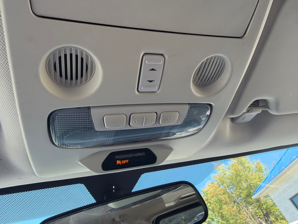 Photo 14 of this FORD ECOSPORT