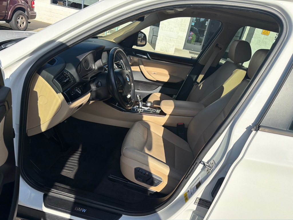 Photo 8 of this BMW X3