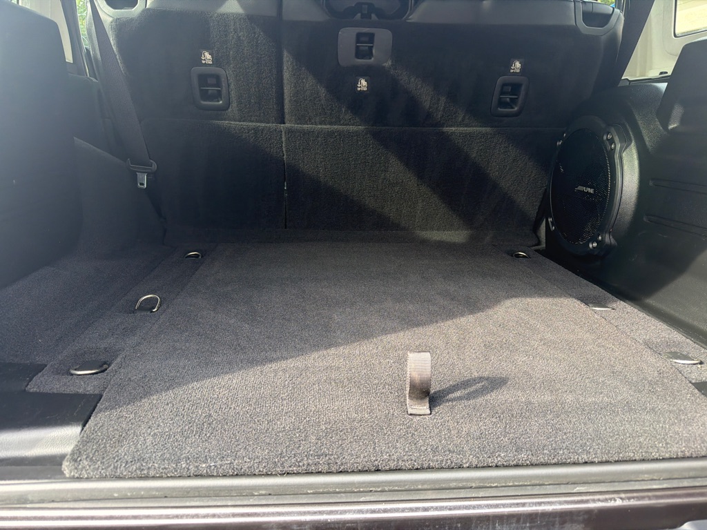 Photo 6 of this JEEP WRANGLER UNLIMI