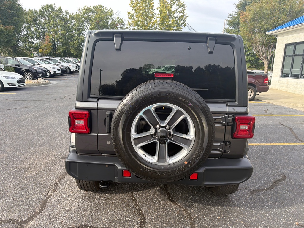 Photo 5 of this JEEP WRANGLER UNLIMI