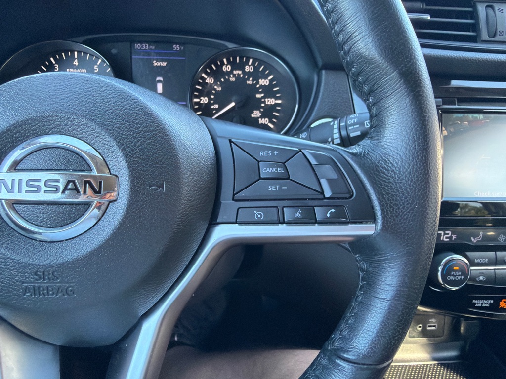 Photo 12 of this NISSAN ROGUE