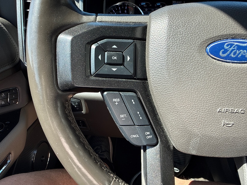 Photo 21 of this FORD EXPEDITION