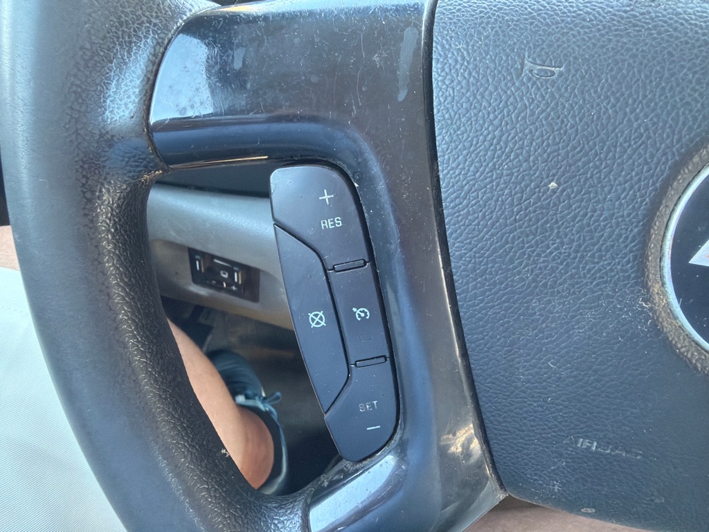 Photo 7 of this CHEVROLET SILVERADO 2500