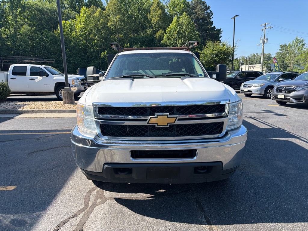 Photo 2 of this CHEVROLET SILVERADO 2500