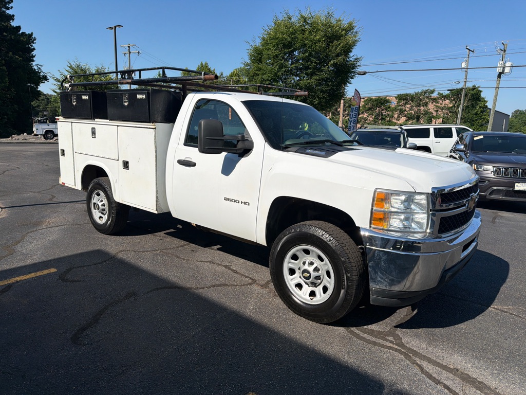 Photo 3 of this CHEVROLET SILVERADO 2500