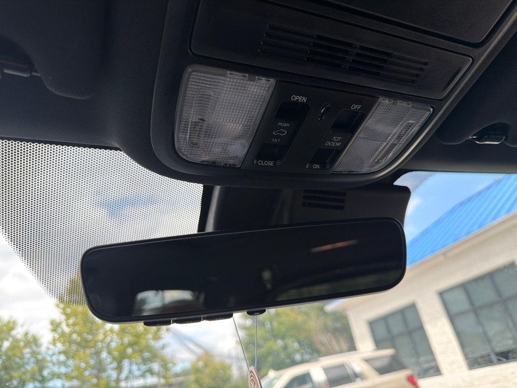 Photo 20 of this HONDA PASSPORT