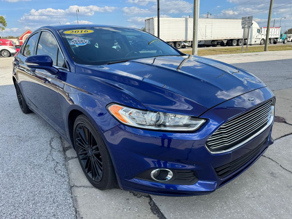2016 Ford Fusion SE FWD's photo