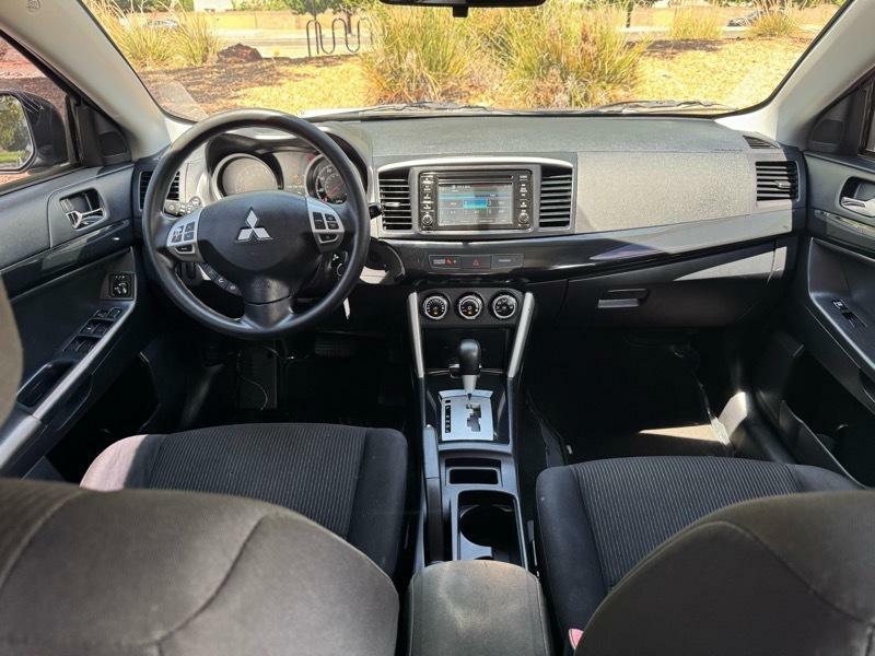 Photo 13 of this MITSUBISHI LANCER