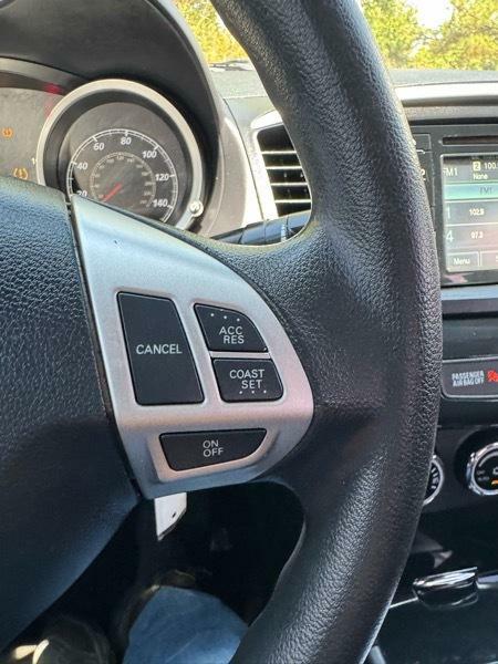 Photo 20 of this MITSUBISHI LANCER