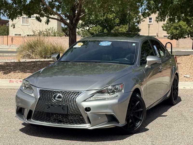 2016 LEXUS IS 200T