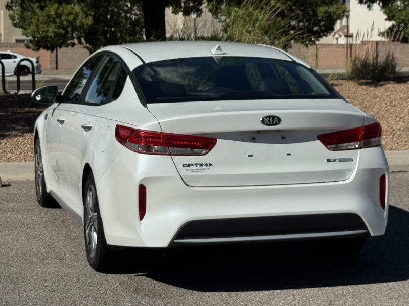 Photo 5 of this KIA OPTIMA HYBRID