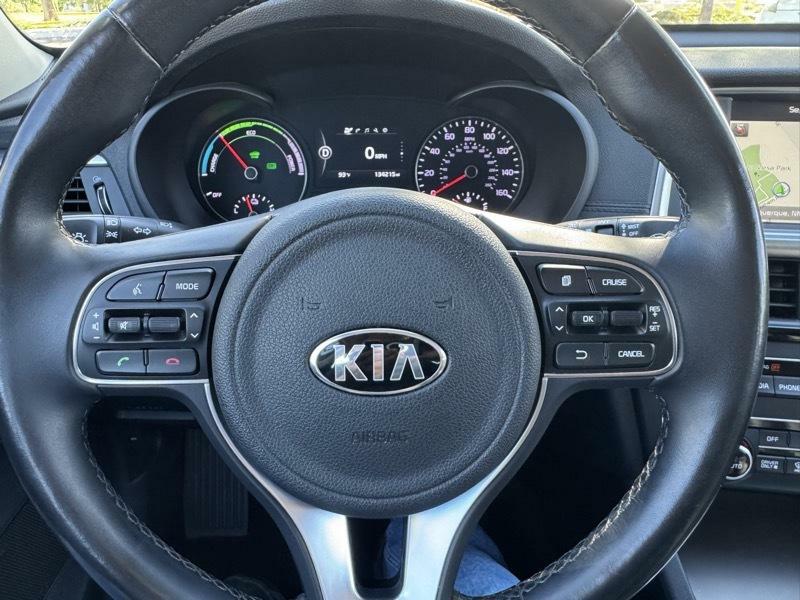 Photo 23 of this KIA OPTIMA HYBRID