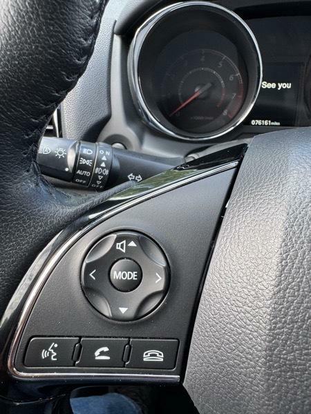 Photo 26 of this MITSUBISHI OUTLANDER SPORT