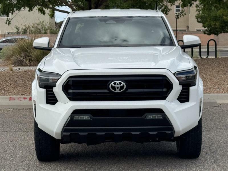 Photo 3 of this TOYOTA TACOMA 4WD