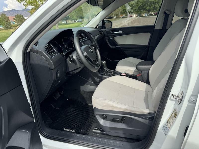 Photo 18 of this VOLKSWAGEN TIGUAN