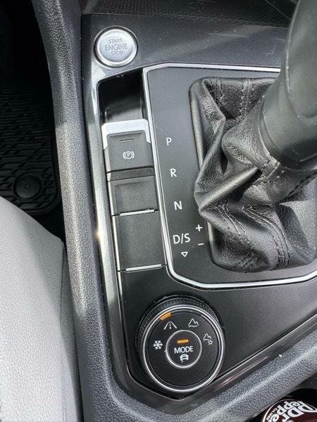 Photo 27 of this VOLKSWAGEN TIGUAN