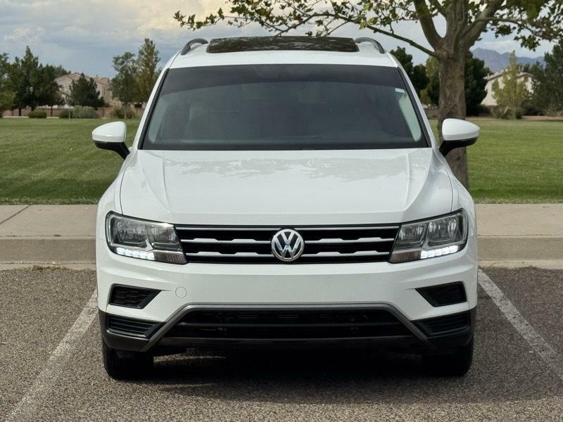 Photo 3 of this VOLKSWAGEN TIGUAN