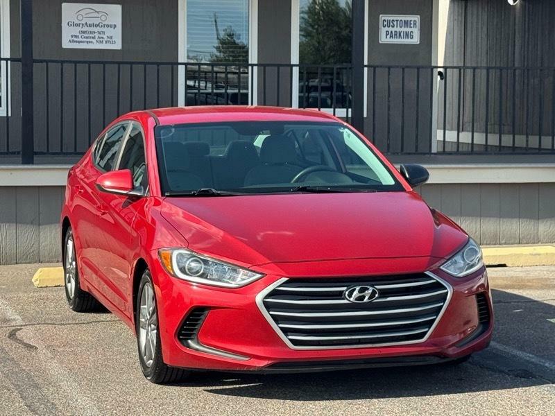 Photo 2 of this HYUNDAI ELANTRA