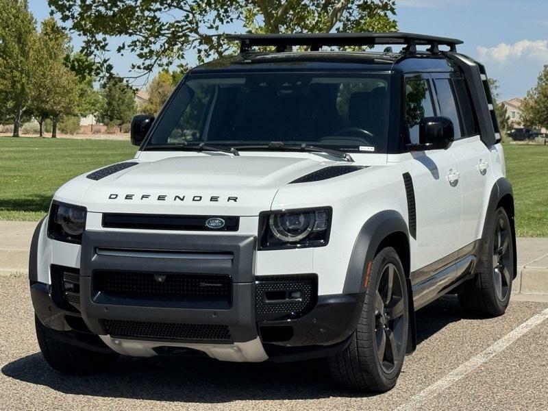 Photo 4 of this LAND ROVER DEFENDER