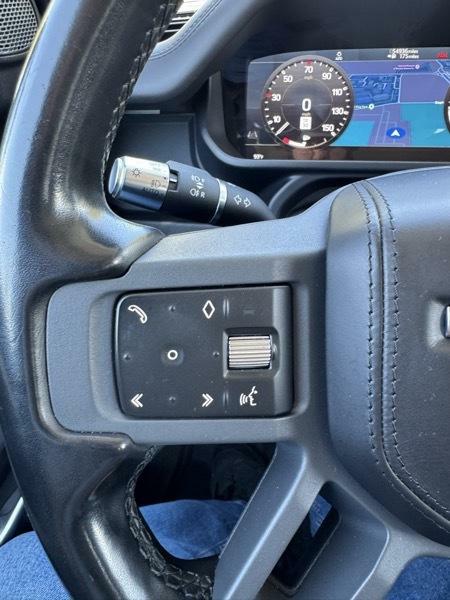 Photo 26 of this LAND ROVER DEFENDER