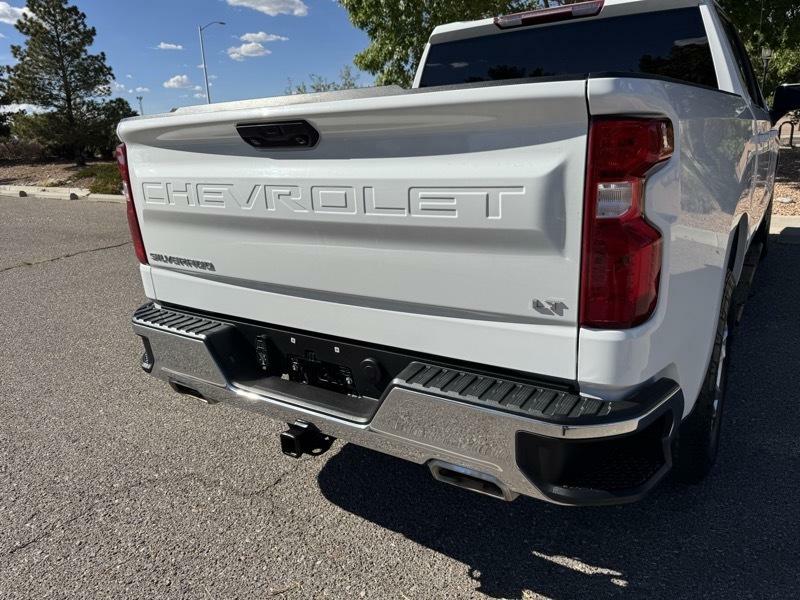 Photo 8 of this CHEVROLET SILVERADO 1500