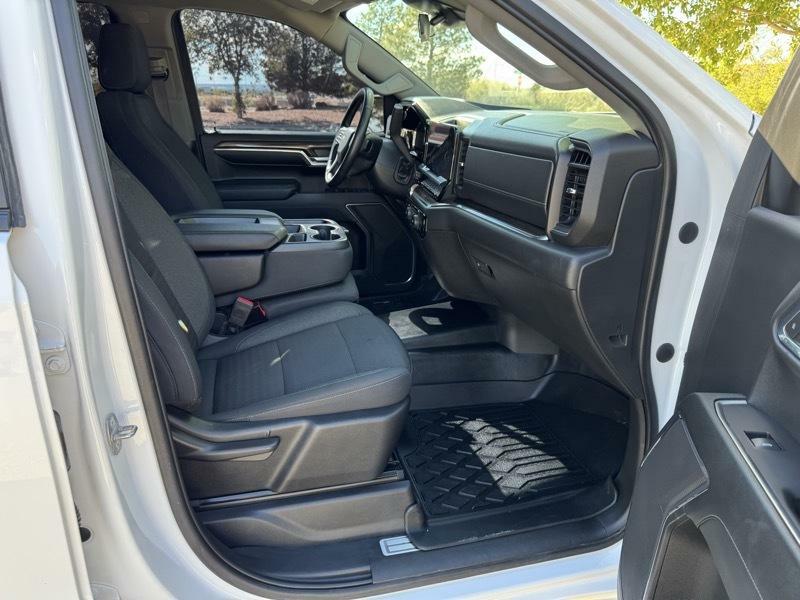 Photo 10 of this CHEVROLET SILVERADO 1500