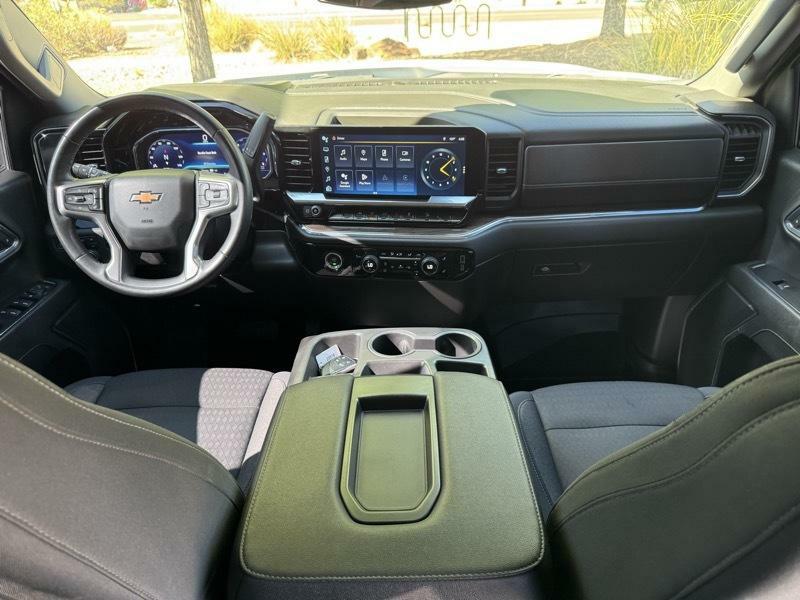 Photo 14 of this CHEVROLET SILVERADO 1500