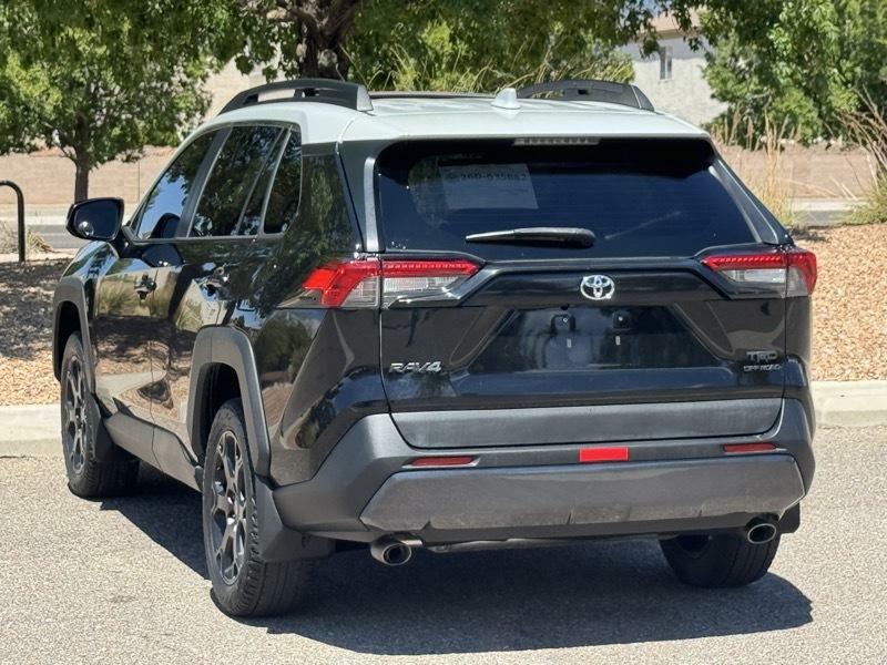 Photo 5 of this TOYOTA RAV4