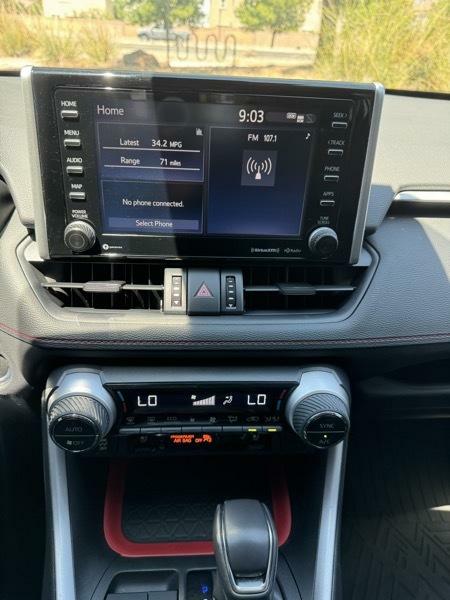 Photo 23 of this TOYOTA RAV4