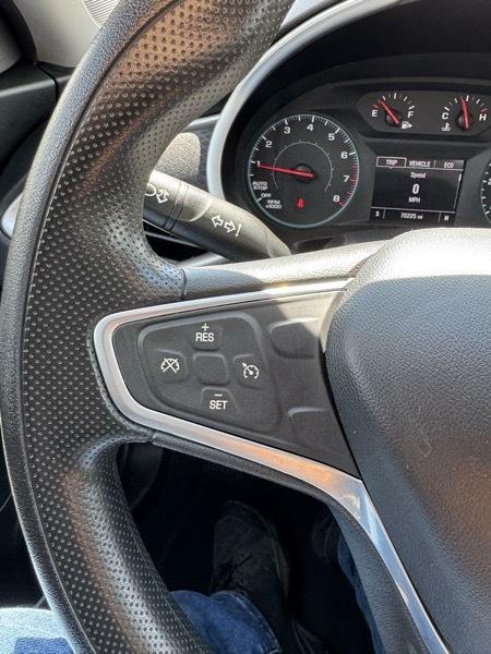 Photo 24 of this CHEVROLET MALIBU