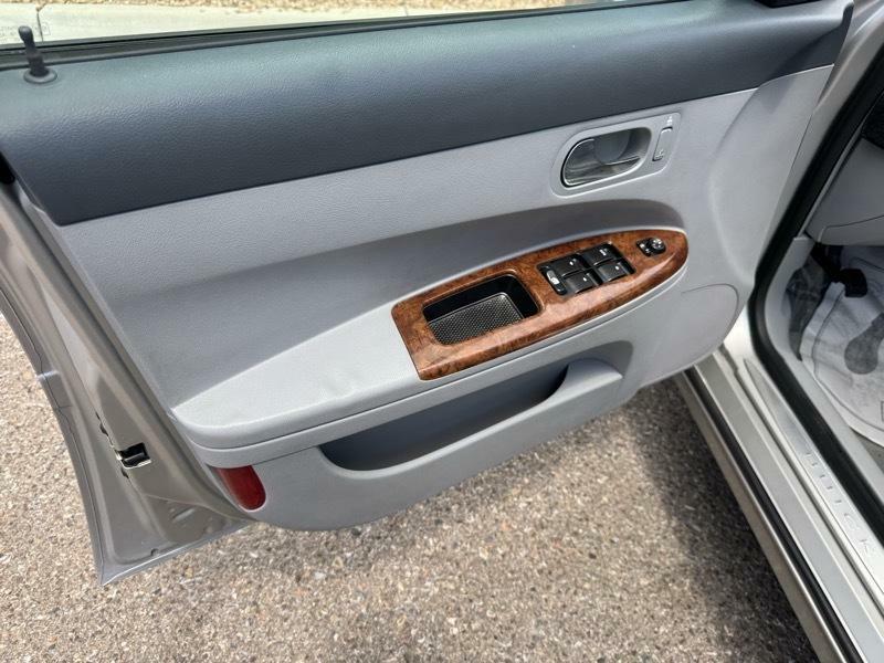 Photo 18 of this BUICK LACROSSE