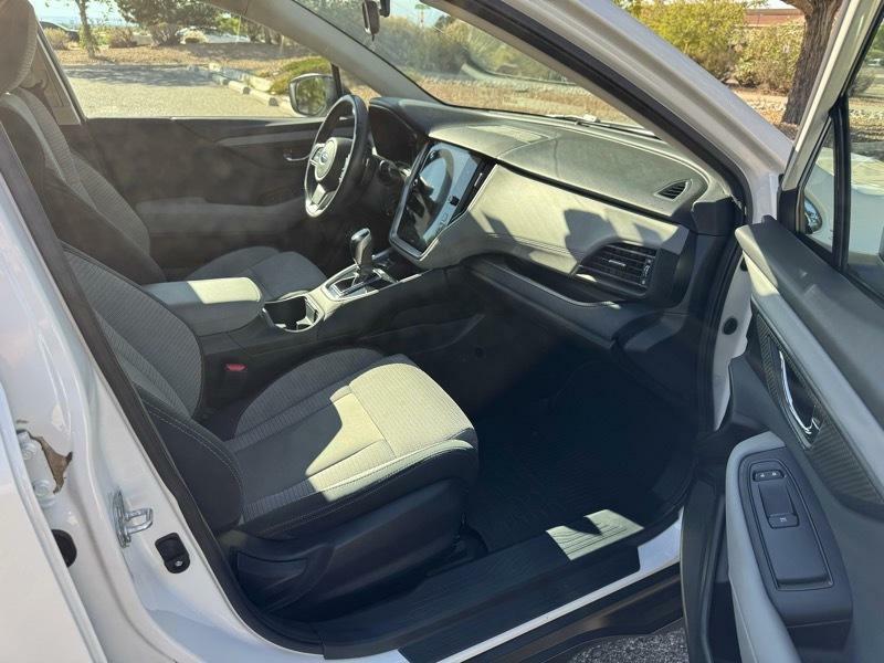 Photo 10 of this SUBARU OUTBACK
