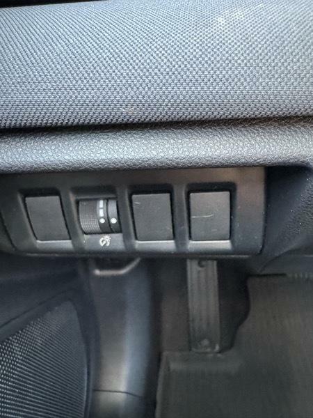 Photo 21 of this SUBARU OUTBACK
