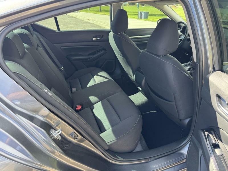 Photo 12 of this NISSAN ALTIMA