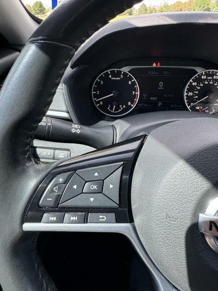 Photo 24 of this NISSAN ALTIMA