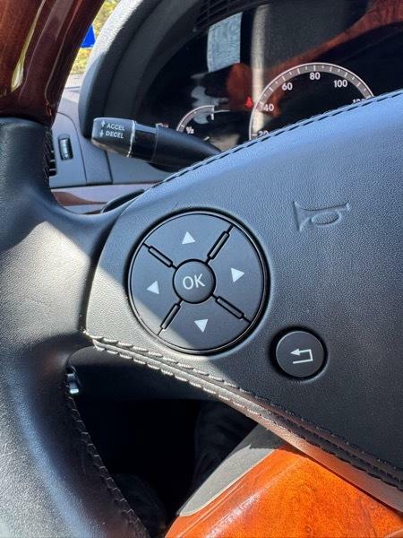 Photo 31 of this MERCEDES-BENZ S-CLASS