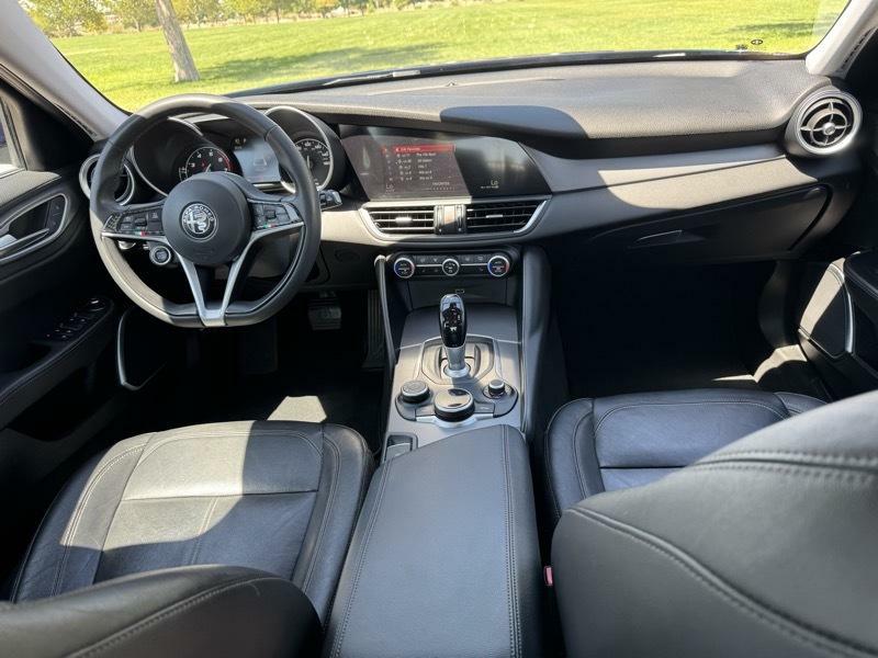 Photo 11 of this ALFA ROMEO GIULIA