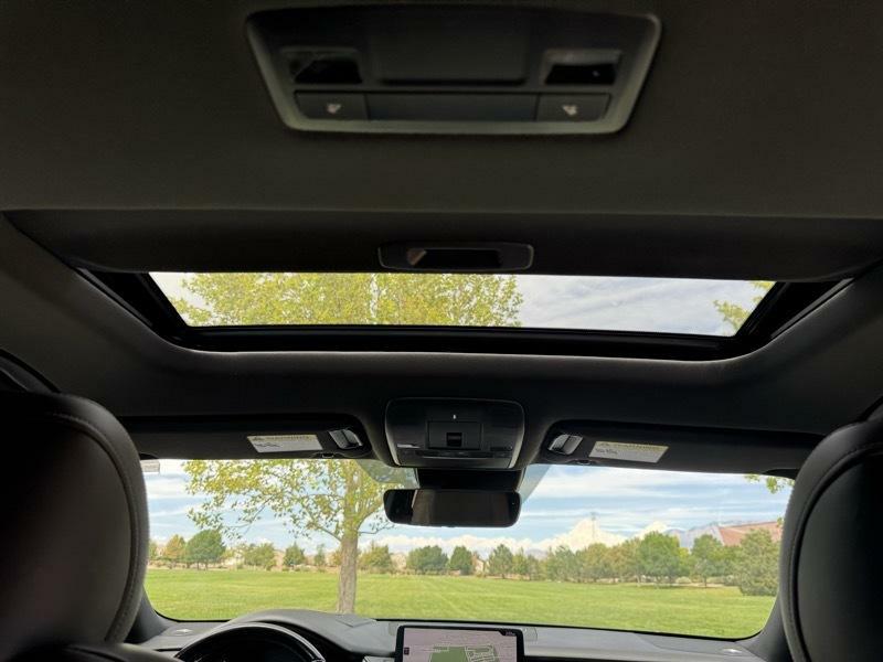 Photo 18 of this MAZDA CX-9