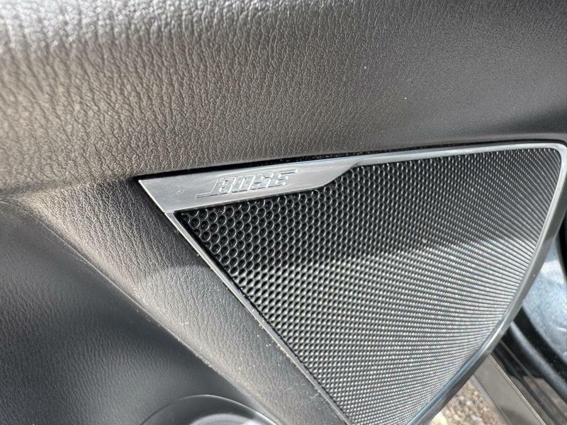Photo 25 of this MAZDA CX-9